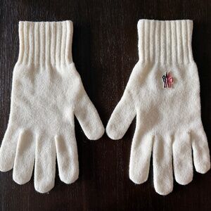 Moncler 100% Wool Gloves, Large